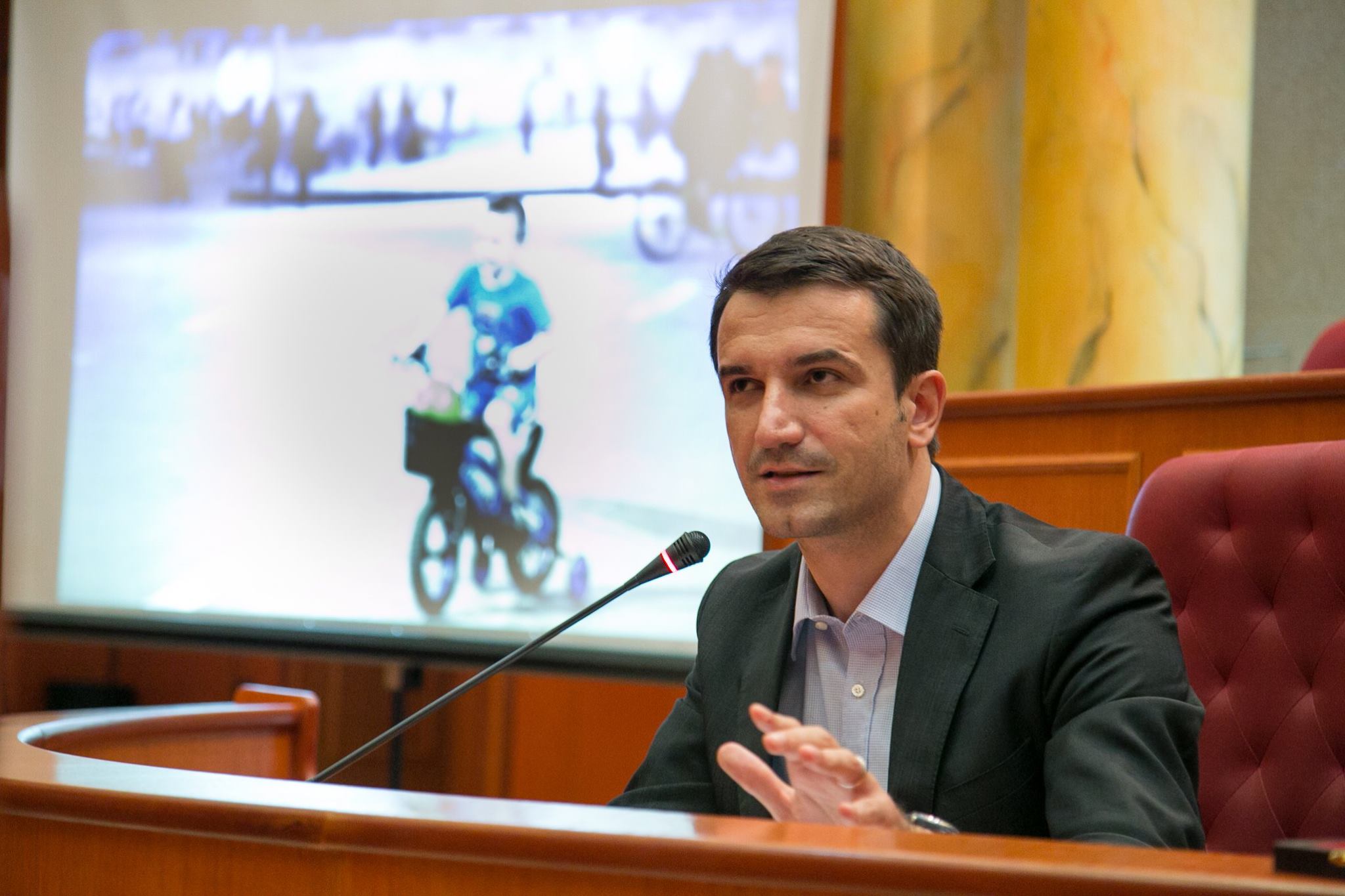 Bashkia e Tiranes nis fushaten per pagesen e ujit